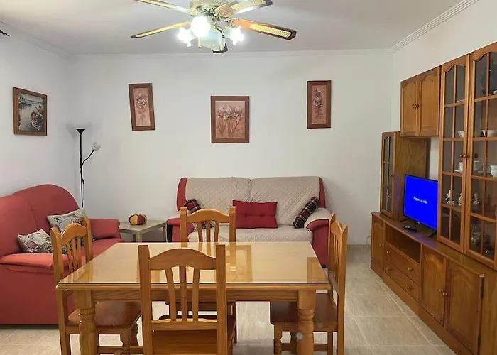 Ch Apartamentos Luque